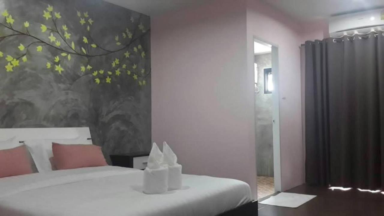 Nalin Place Ранонг Номер фото