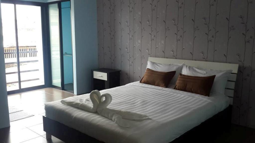 Nalin Place Ранонг Экстерьер фото