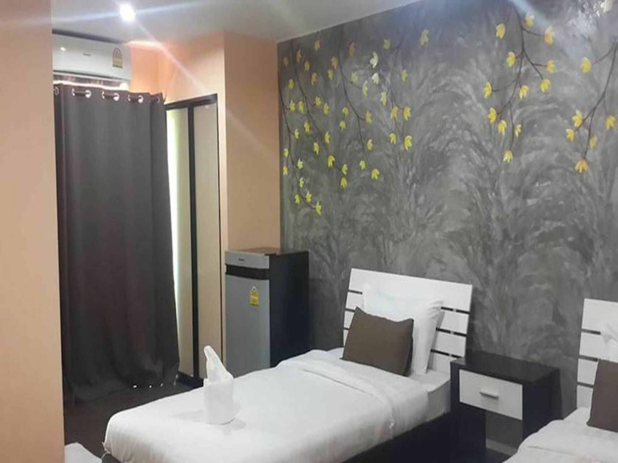 Nalin Place Ранонг Экстерьер фото